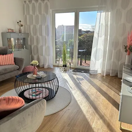 Deichwaerts Carolinensiel 아파트